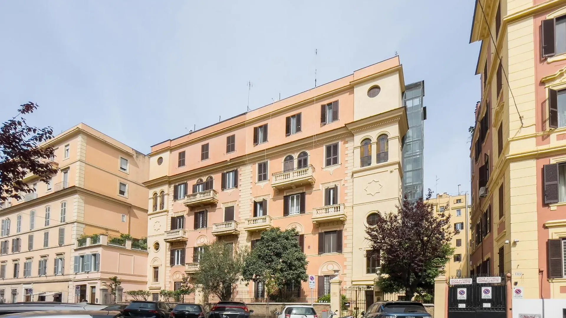 Apartment Scipioni Vatican Studio Distante 10 Minuti A Piedi Dal Vaticano Rome Italy